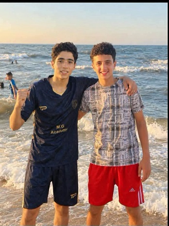 اللاعبان المتوفيان